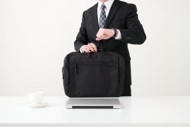 成人式の持ち物でメンズに必要なものは？鞄の有無や防寒対策について