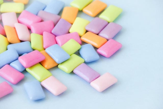 ホワイトデーにガムを贈る意味とは？与える印象と注意点について